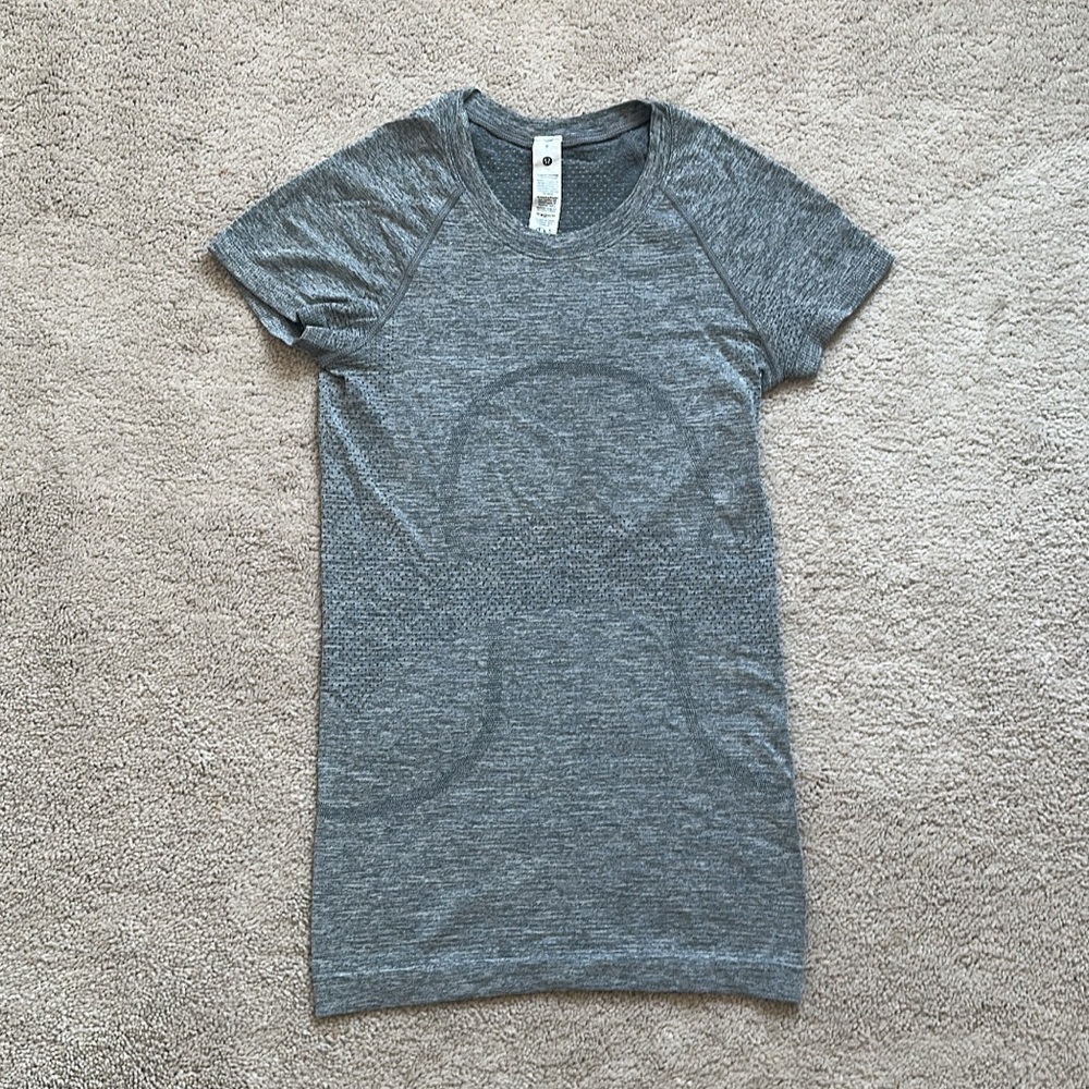 Swiftly tech short sleeve